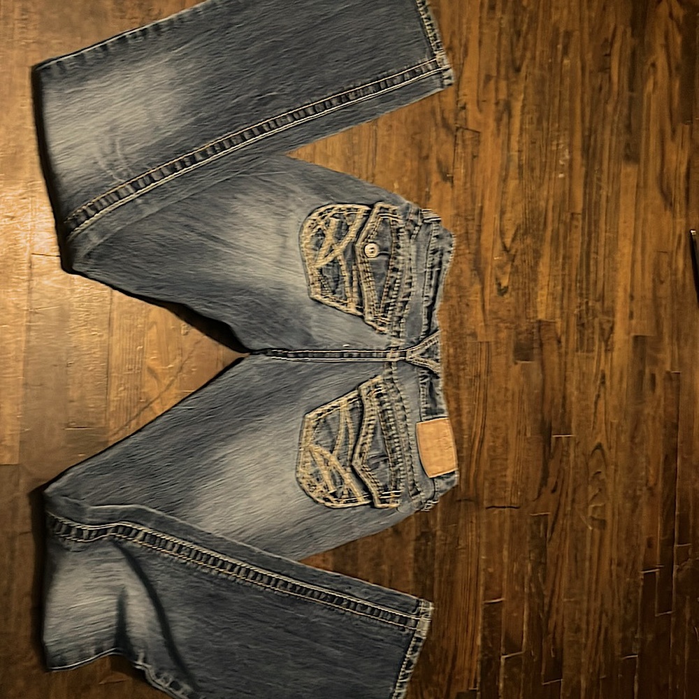 Size 3 Y2K low rise bootcut jeans